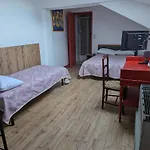 Hotell Des Pins Aubenas