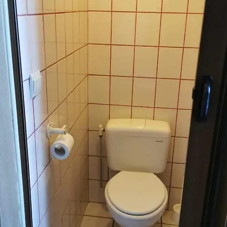 Des Pins Hotel Aubenas