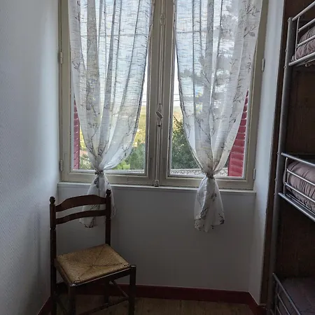 Hotel Des Pins Aubenas
