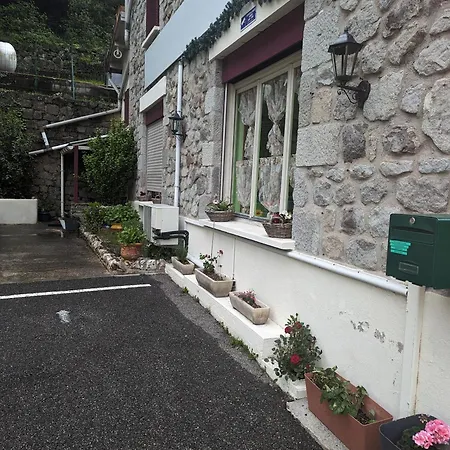 Des Pins Hotel Aubenas